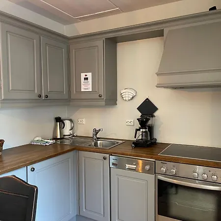 Small Family Retreat Two Bedrooms And Easy Access *