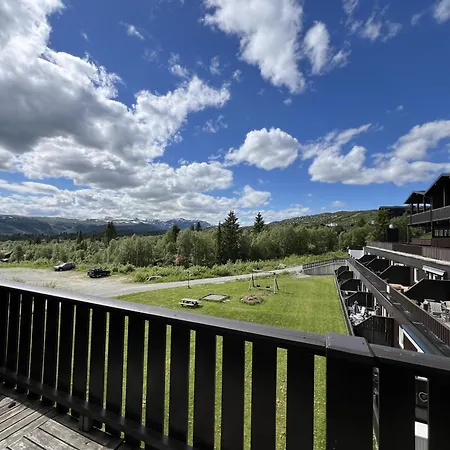 Apartman Small Family Retreat Two Bedrooms And Easy Access Beitostolen