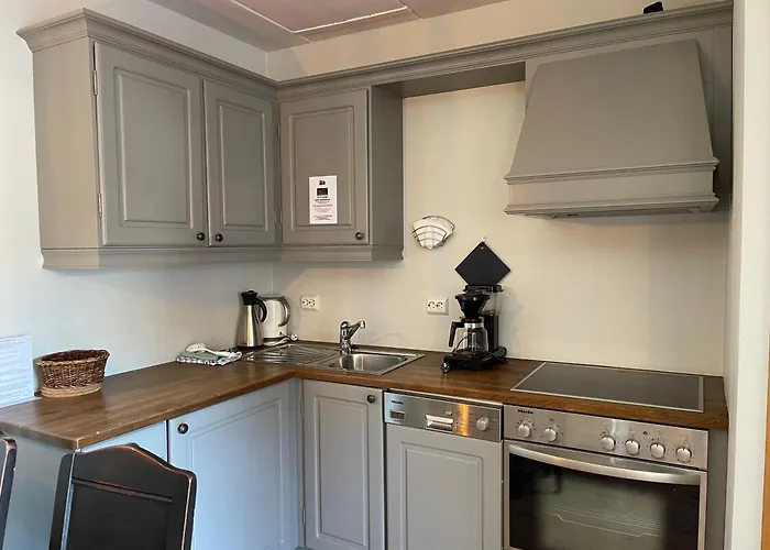 Small Family Retreat Two Bedrooms And Easy Access *